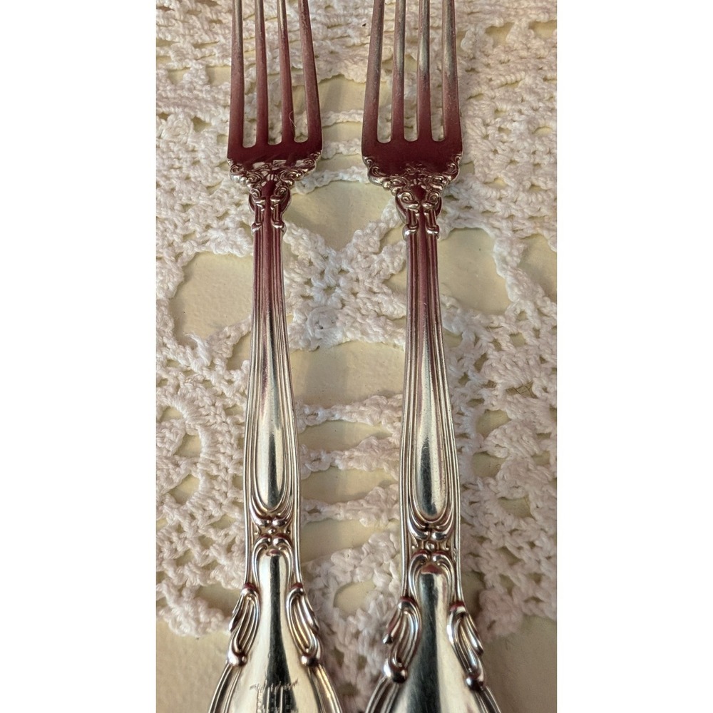 Antique Gorham Chantilly Sterling Silver 7" Dinner Forks Set of 2 Monogram "M" - Picture 3 of 8